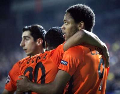 2011-12-06-00000103026344