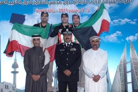 الفريق الشيخ احمد النواف الصباح  والعميد سالم بن محمد سالم المصلحي والمقدم خالد عبد العزيز الخياط  ( تتويج فردي مسدس