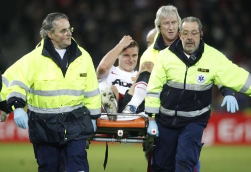 2011-12-07t210713z_01_rsp115_rtridsp_3_soccer-champions_reuters