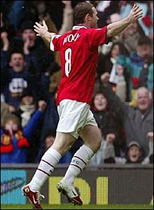 _41431252_rooneycelebpa300