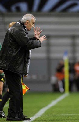 2011-12-11-00000103030783