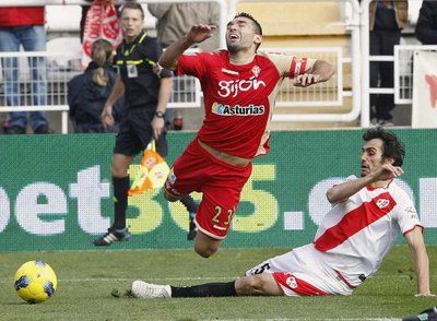 2011-12-11-00000103030945