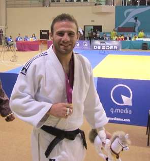 حفيظ حسين صاحب ذهبية الجودو أمس الأحد