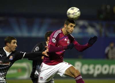 2011-12-07-00000103027356