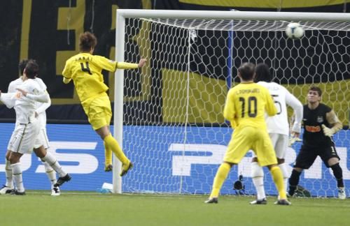 هيروكي ساكاي عند إحرازه الهدف الوحيد لكاشيوا