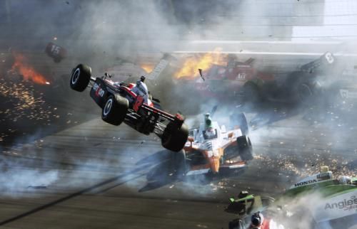 صوره للحادث اللذي ادى لوفاة السائق ويلدون