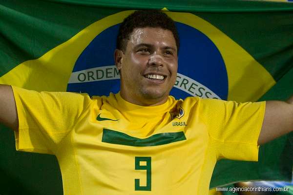 المعتزل رونالدو