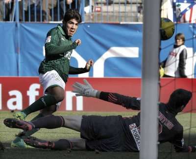 2011-12-18-00000103037646