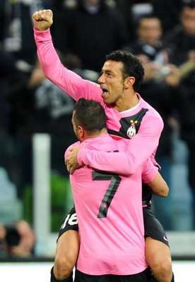 من لقاء يوفنتوس