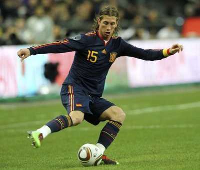 لاعب وسط ريال مدريد سرخيو راموس