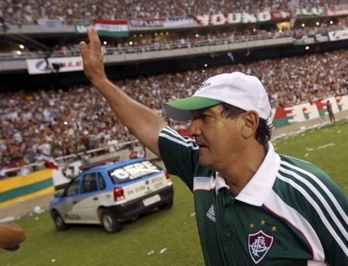  المدرب موريسي راماليو المدير الفني لفريق سانتوس البرازيلي لكرة القدم