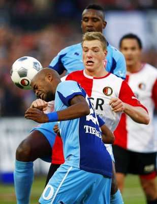 لقطة من مباراة فينوورد وتفينتي انشيده