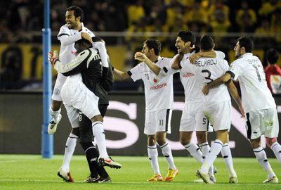 2011-12-18-00000103037428