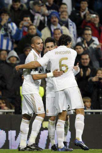 2011-12-20t203346z_01_jmg04_rtridsp_3_soccer-spain_reuters