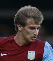 مارك اولبرايتون لاعب استون فيلا