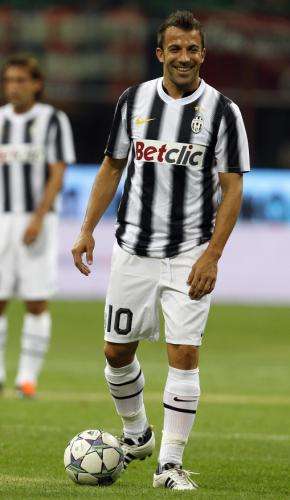 2011-08-21t211625z_01_sre113_rtridsp_3_soccer-italy_reuters