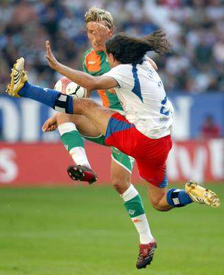 خوان بابلو سورين ... نجم أرجنتيني في صفوف هامبورغ