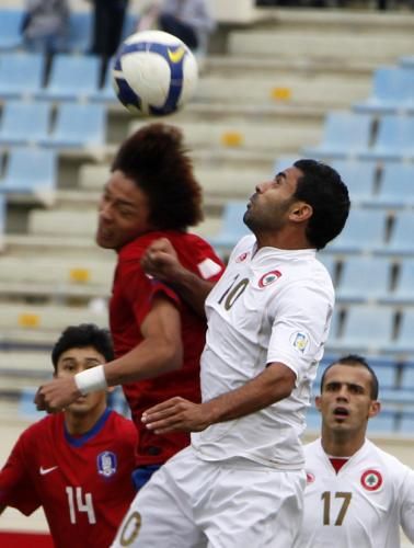 2011-11-15t154028z_01_lbn10_rtridsp_3_soccer-world-asia_reuters