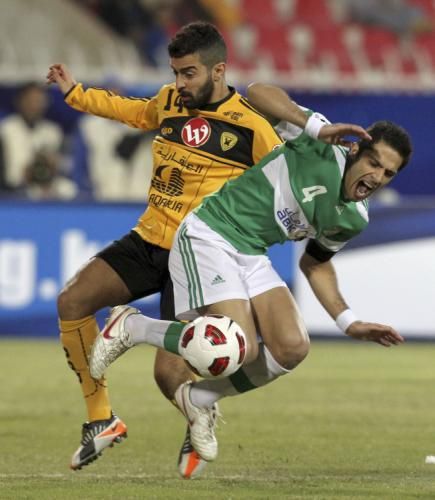 2011-12-27t221640z_01_kuw11_rtridsp_3_soccer-kuwait_reuters