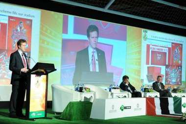 تشارلز آلن مدير التسويق الرياضي في الارسنال