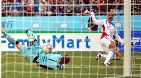 البرازيلي لوكاس عند إحرازه الهدف الرابع لطوكيو