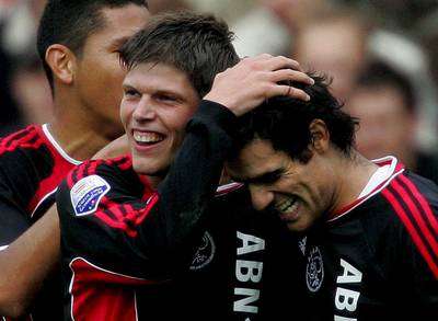 فرحة لاعبي اياكس باحد الاهداف 