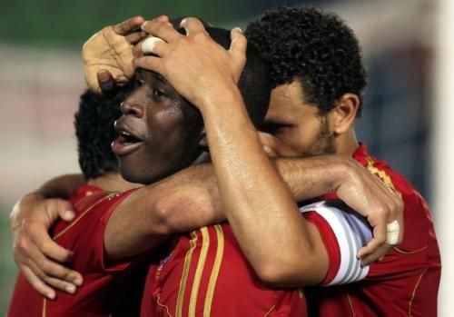 2011-07-17t213855z_01_amr11_rtridsp_3_soccer-africa-champions_reuters