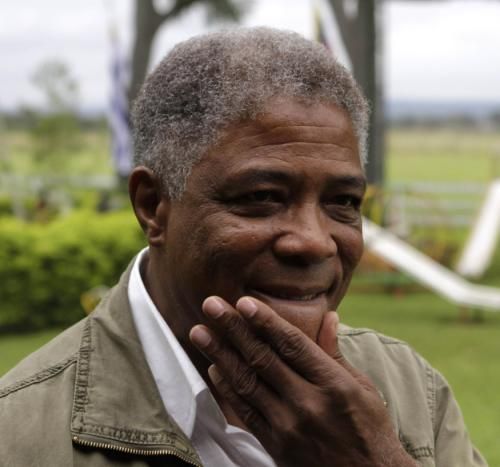 2011-04-302011-04-30t223214z_01_asu19_rtridsp_3_paraguay_reuters