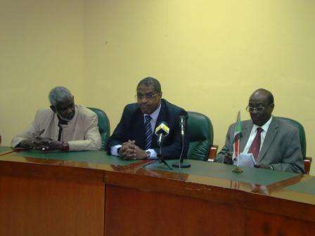 اجتماع وزير الرياضة مع رئيس الاتحاد