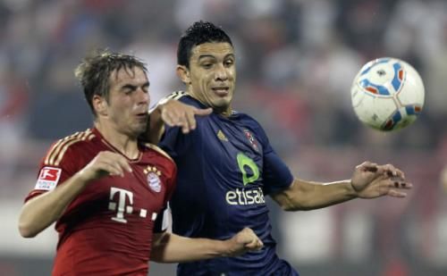 2012-01-07t192108z_01_doh10_rtridsp_3_soccer_reuters