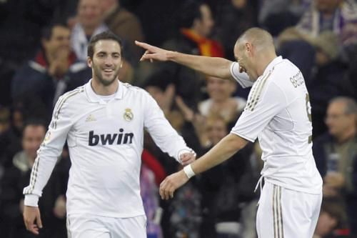 20120107-634615667880014095_efe