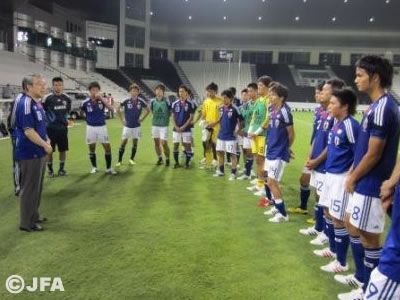 منتخب تحت 18 عاماً في معسكر قطر بشهر أغسطس الماضي ( صورة من الإتحاد الياباني )