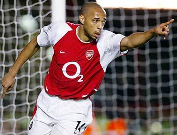 تيري هنري عاد مجددا للمدفعجية