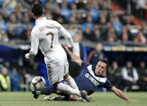 20120104-634612378418305916_efe