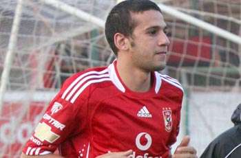  مهاجم الأهلي محمد فضل