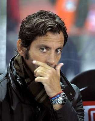 الأسباني كيكي فلوريس 