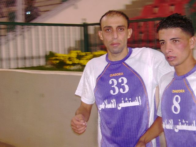 اللاعب الشبابي السابق ونجم اليرموك الحالي نزار محمود 