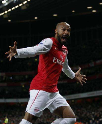 2012-01-09t213058z_01_edy11_rtridsp_3_soccer-england-cup_reuters