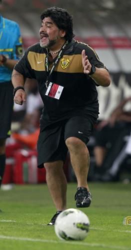 2011-09-15t193926z_01_abu20_rtridsp_3_soccer_reuters