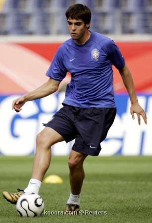 reuters_2006-06-30__2006-06-30t191340z_01_wcpw18_rtridsp_2_sport-soccer-world