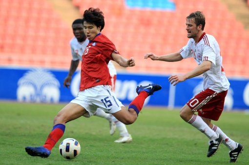 من مباراة كوريا الجنوبية والدنمارك