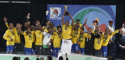 فوز منتخب البرازيل بكأس القارات السابقة 2009