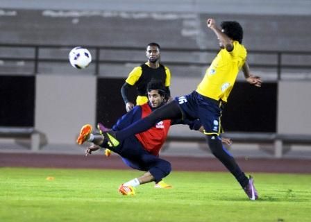 جانب من تدريبات المنتخب الإماراتي في السعودية.