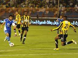 من مباريات الكلاسيكو السعودي بين الهلال والاتحاد