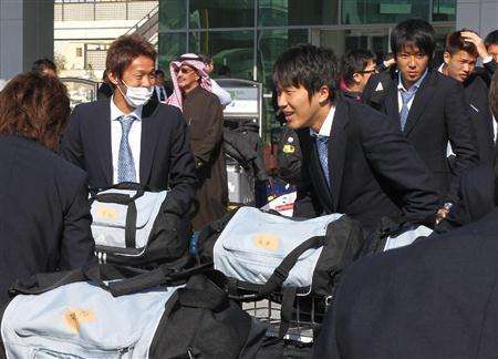 كيوتاكي ( يسار ) وصل للدوحة وهو يعاني من الحمى