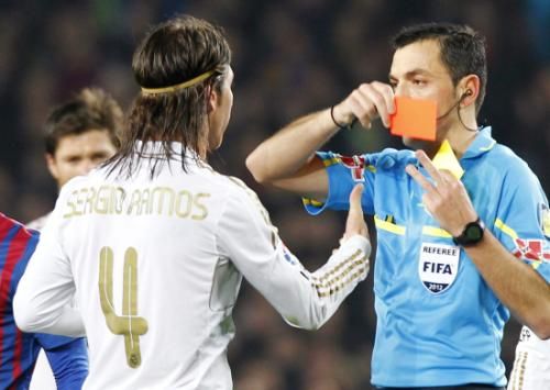 2012-01-25t231525z_01_mad373_rtridsp_3_soccer-spain_reuters