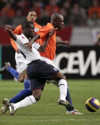 2006-11-15-00000300863290