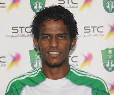 ابراهيم هزازي بقميص الاهلي قبل انتقاله للاتحاد