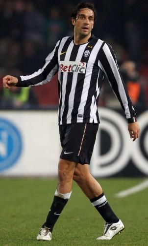 2011-01-092011-01-09t214834z_01_sre313_rtridsp_3_soccer-italy_reuters