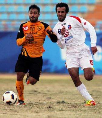 فهد عوض باقي مع الكويت بعد رفض عرض الاتفاق السعودي